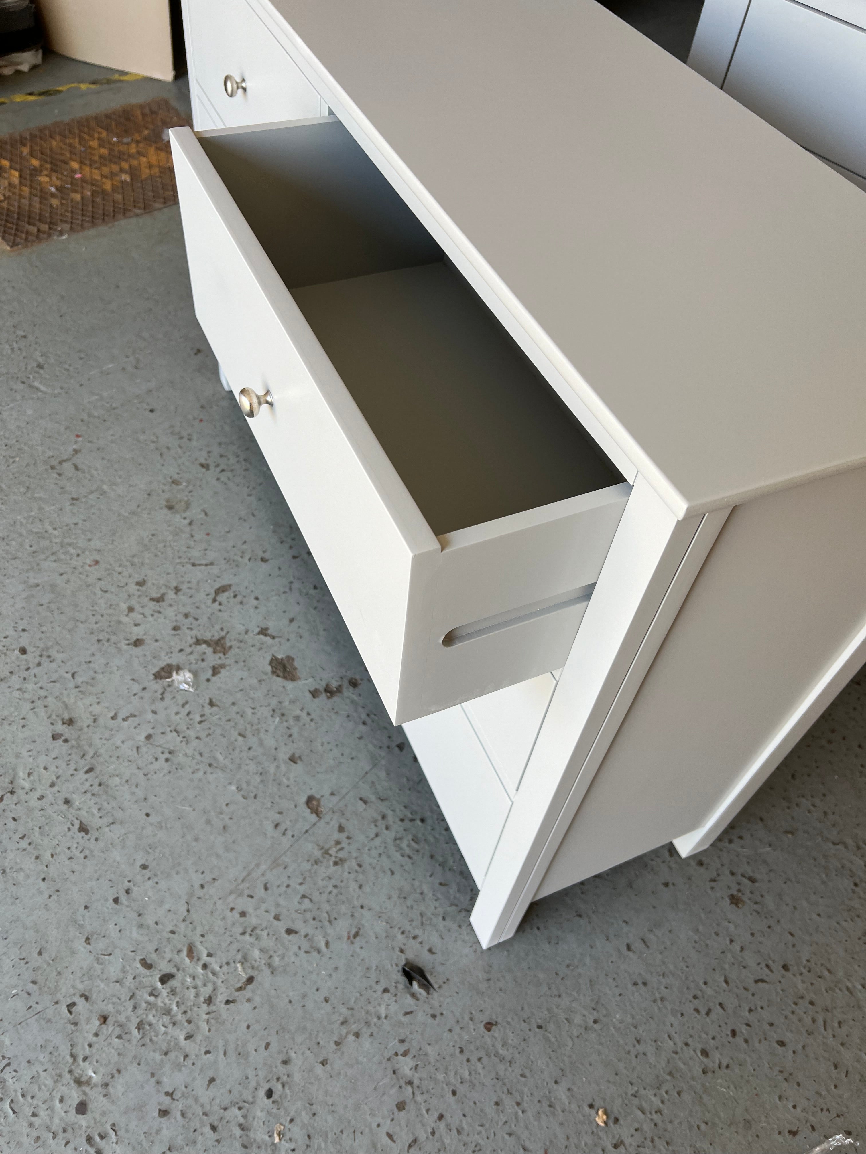 SIMPLY COTSWOLD DOVE GREY 6 Drawer Chest Quality Furniture Clearance Ltd