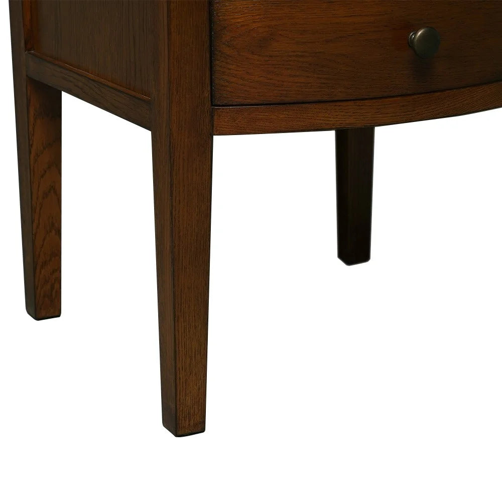 WINCHCOMBE DARK OAK
Set of 2 Nightstands Quality Furniture Clearance Ltd