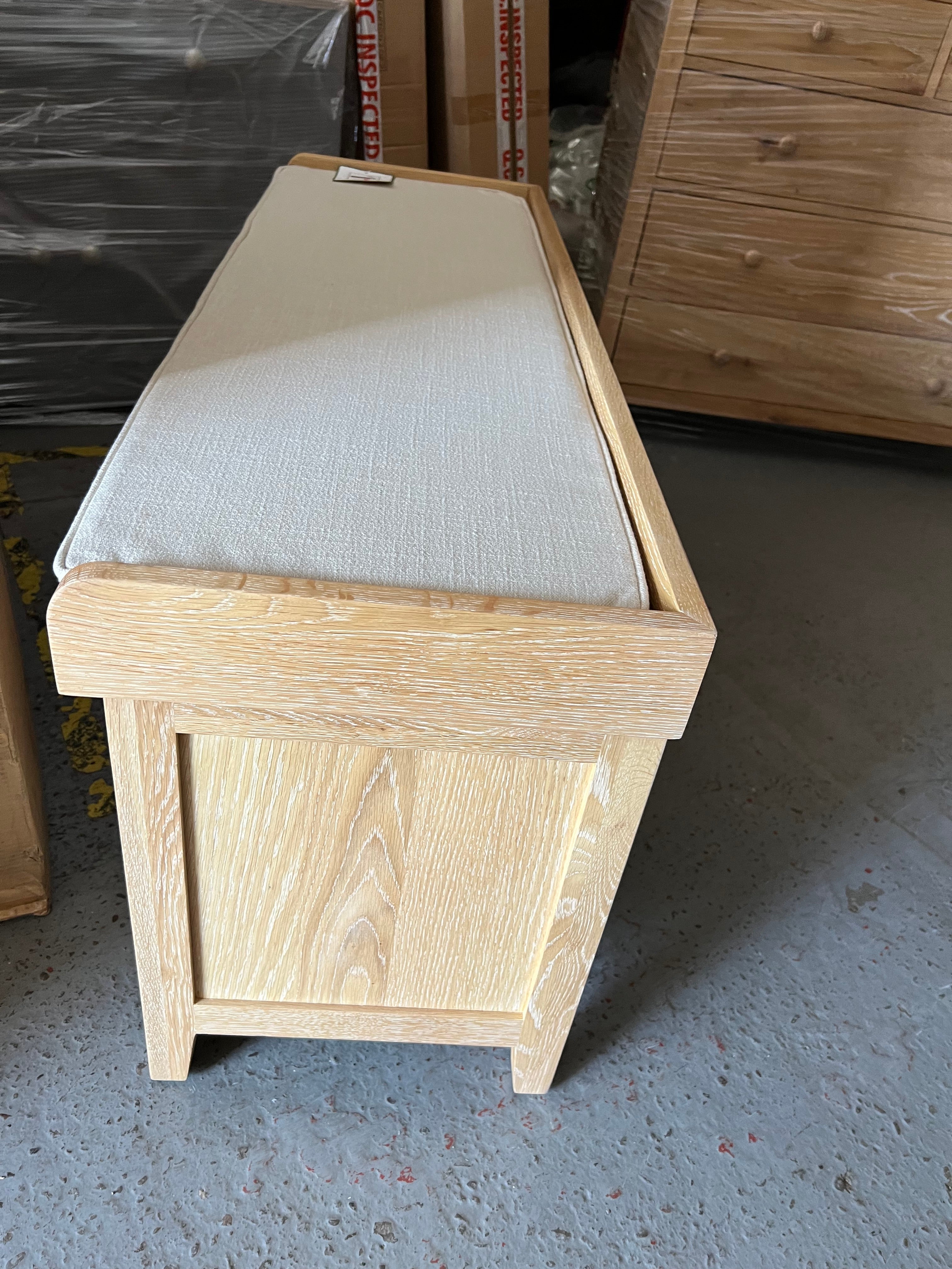 INGLESHAM WHITEWASH OAK
Hidden Shoe Cupboard Quality Furniture Clearance Ltd