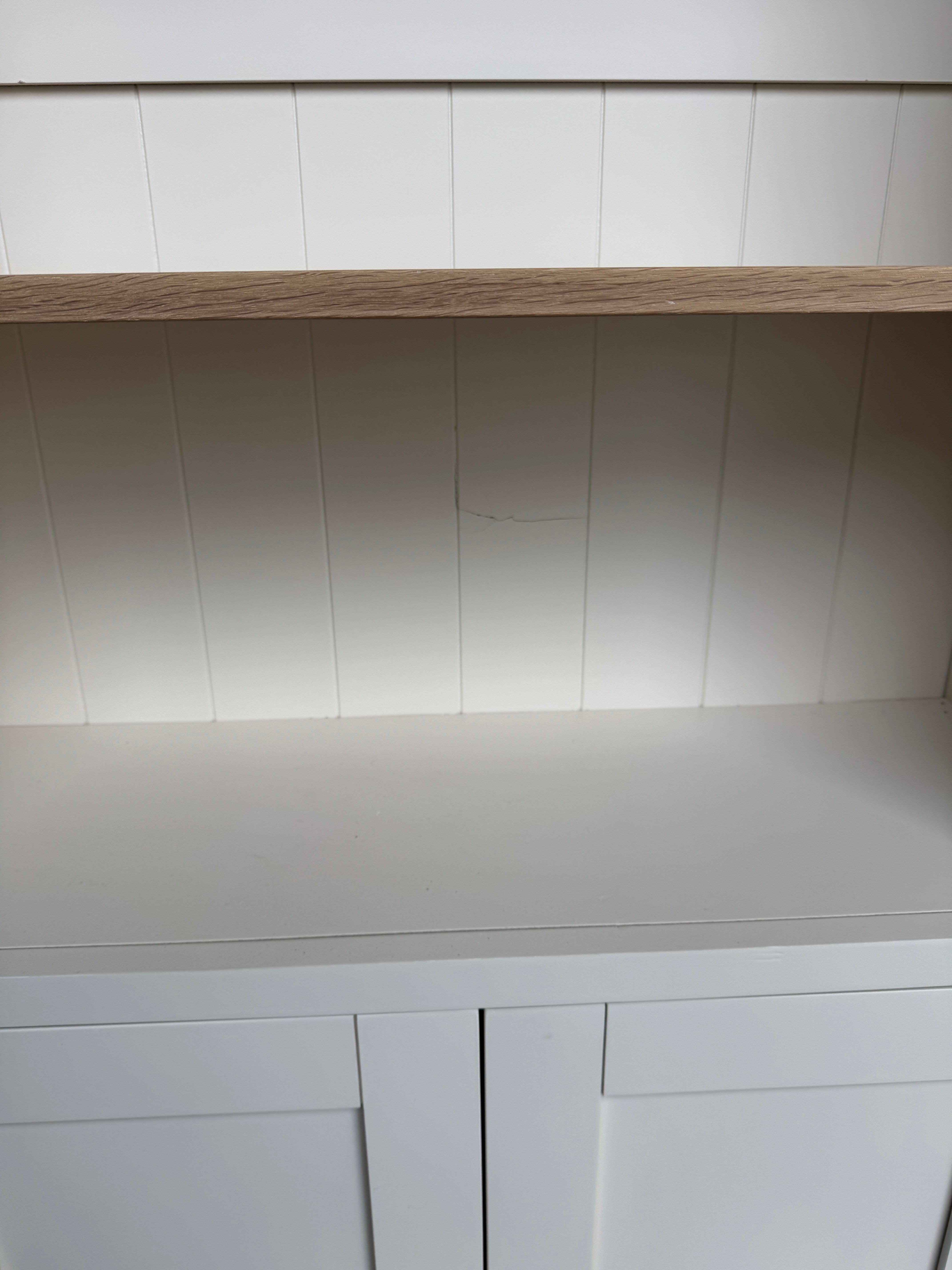CHESTER CLASSIC CREAM
Alcove Display Cabinet Quality Furniture Clearance Ltd
