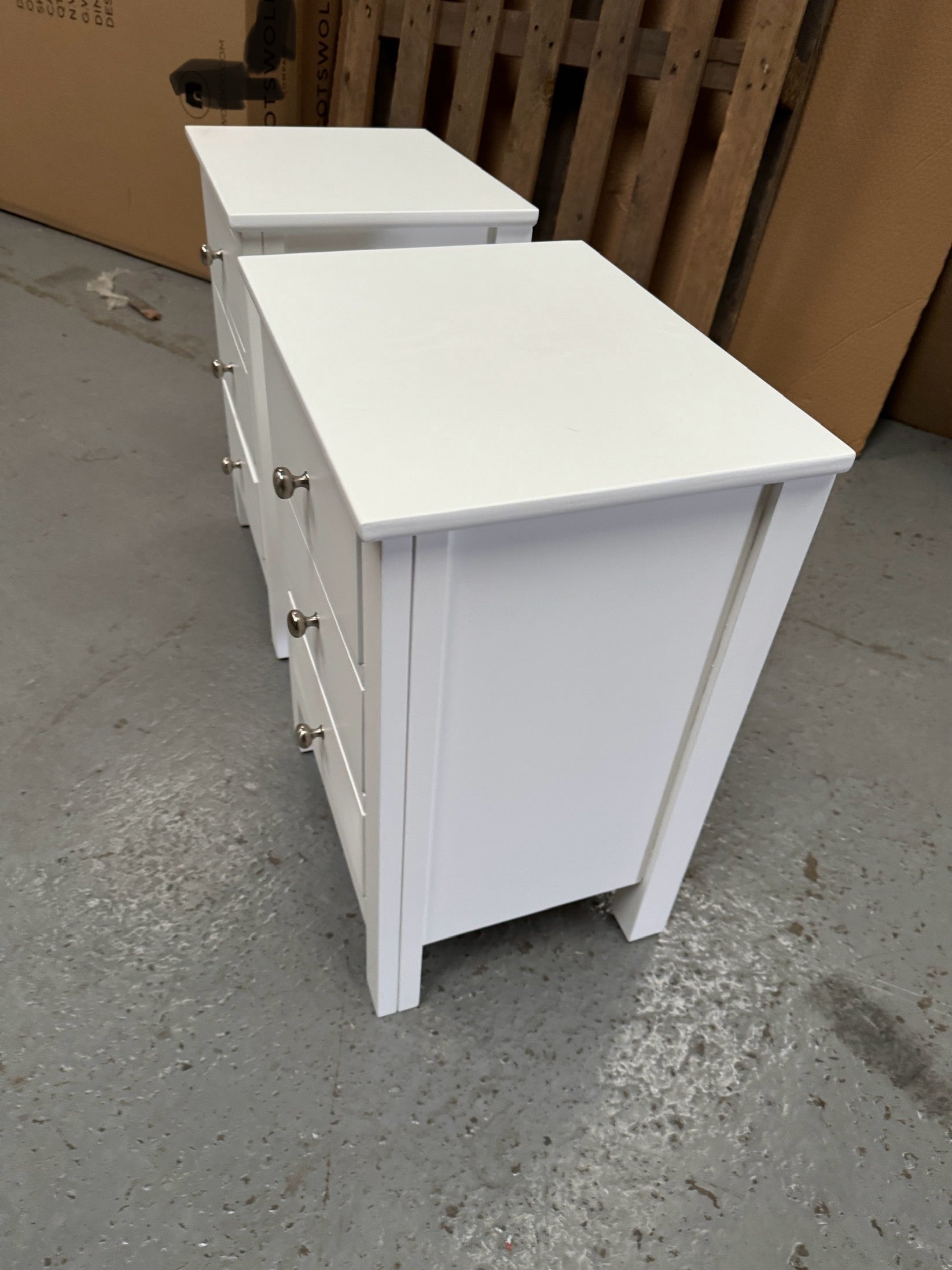 Set of two SIMPLY COTSWOLD PURE WHITE
3 Drawer Bedside Tables Quality Furniture Clearance Ltd