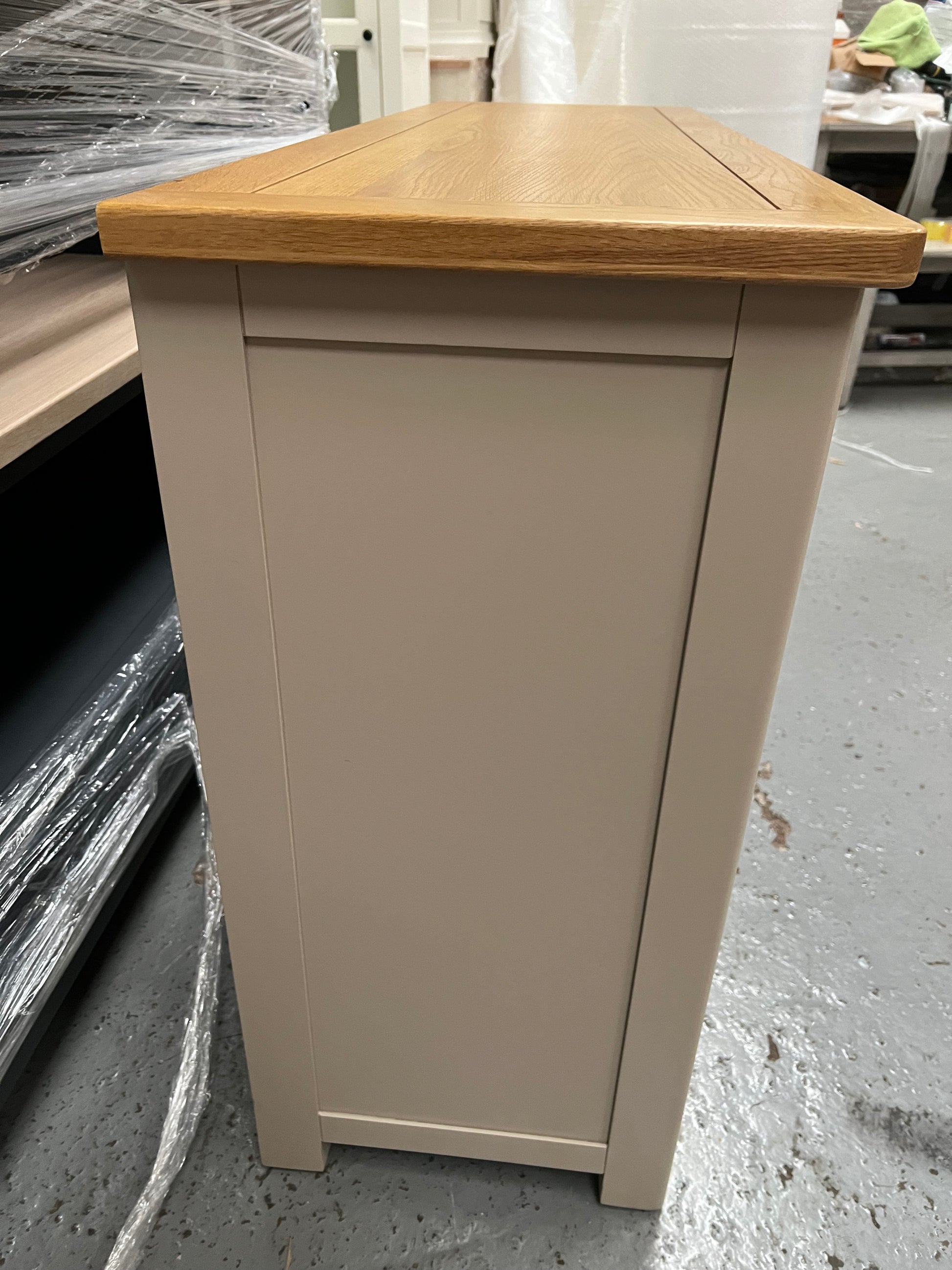 LUNDY STONE
Sideboard with Wine Rack Quality Furniture Clearance Ltd