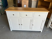 SIMPLY PEBBLE GREY
3 Door Sideboard Quality Furniture Clearance Ltd