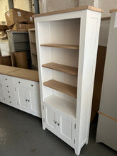 Load image into Gallery viewer, CHESTER PURE WHITE
Alcove Display Cabinet Quality Furniture Clearance Ltd
