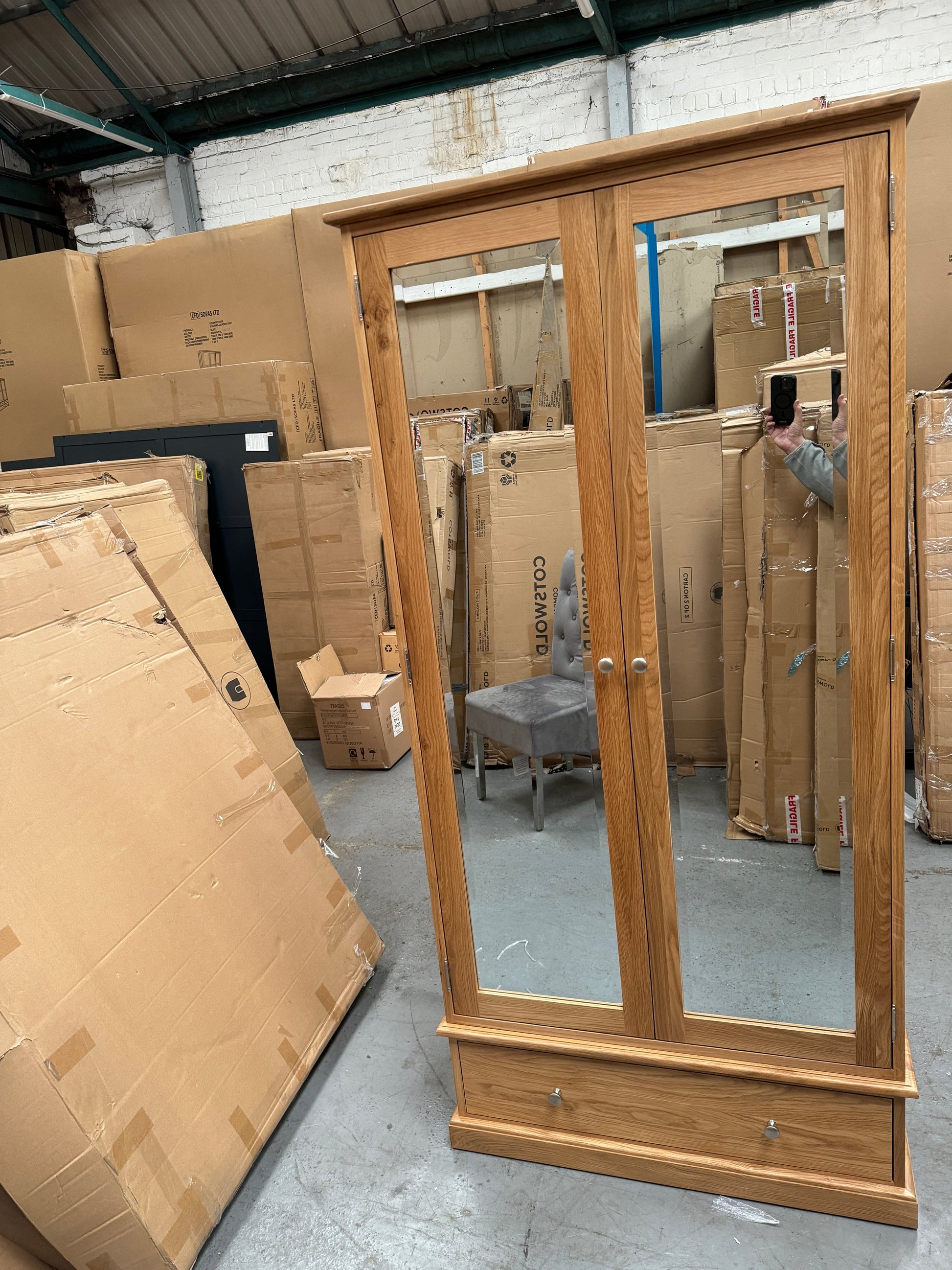 Appleby Light Oak Double Wardrobe with Mirrors Wardrobe. furniture delivered
