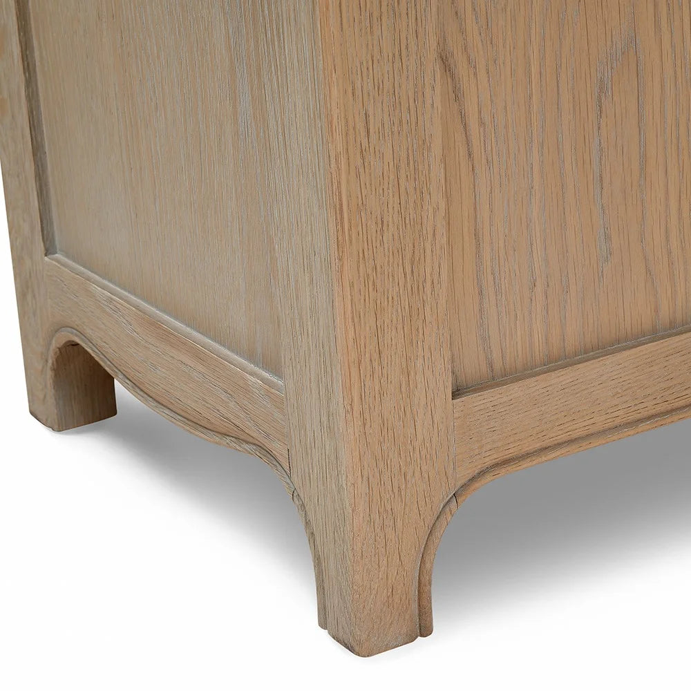 CAMILLE LIMEWASH OAK
Blanket Box Quality Furniture Clearance Ltd