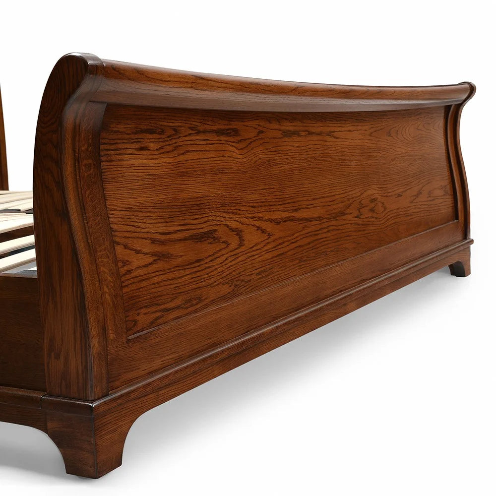 WINCHCOMBE DARK OAK
NEW 6ft Super King Sleigh Bed Quality Furniture Clearance Ltd