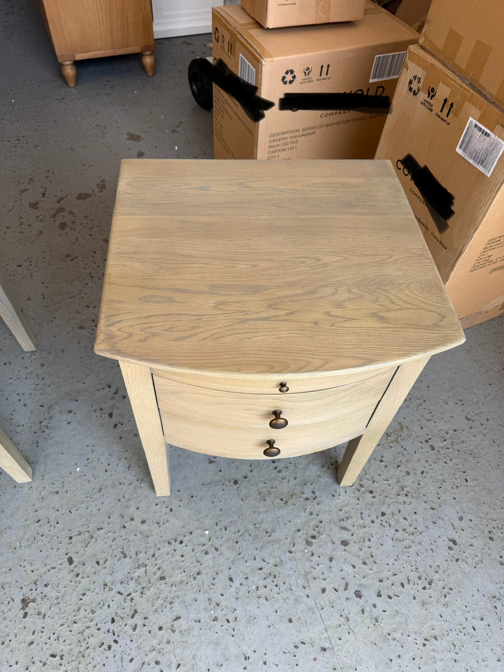 Set of 2 WINCHCOMBE SMOKED OAK 2 Drawer Bedside Tables Quality Furniture Clearance Ltd