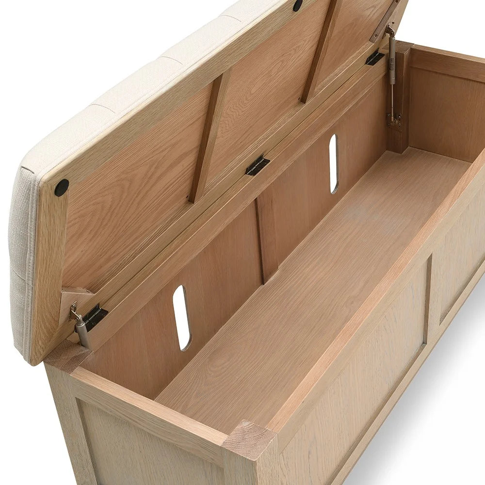 CAMILLE LIMEWASH OAK
Blanket Box Quality Furniture Clearance Ltd