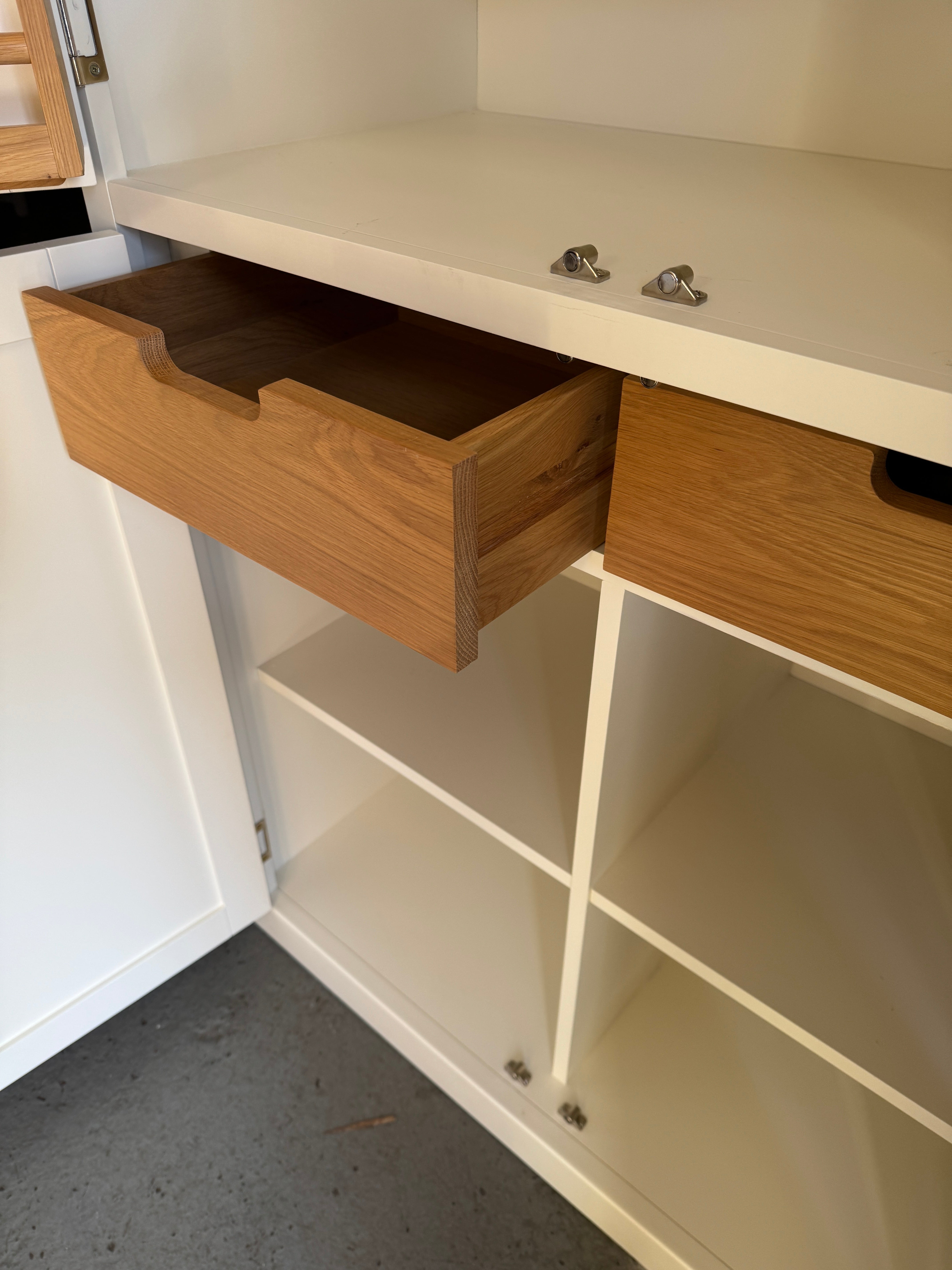 SIMPLY COTSWOLD CLASSIC CREAM Double Larder furniture delivered