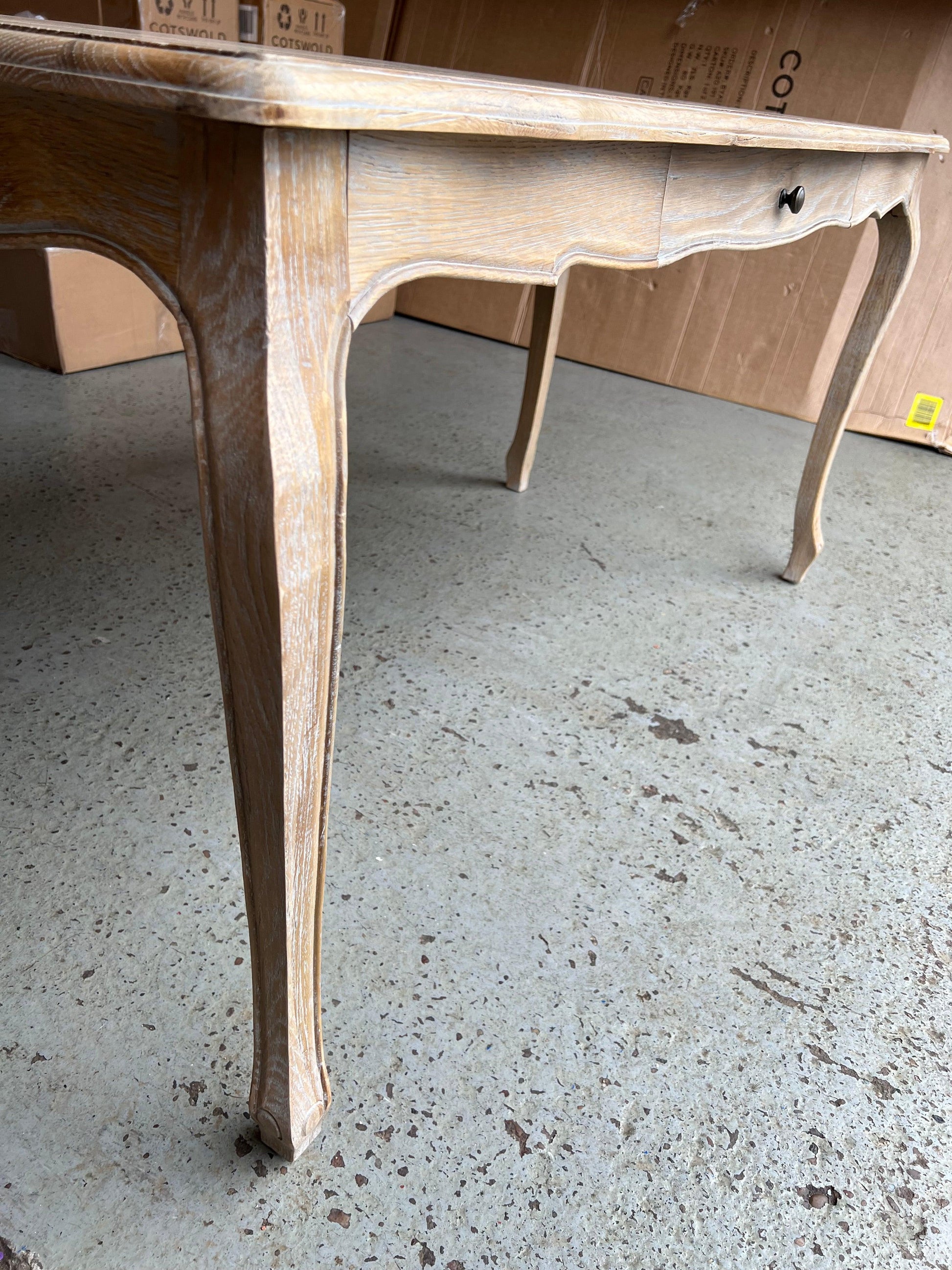 CAMILLE LIMEWASH OAK
Large Office Desk Quality Furniture Clearance Ltd