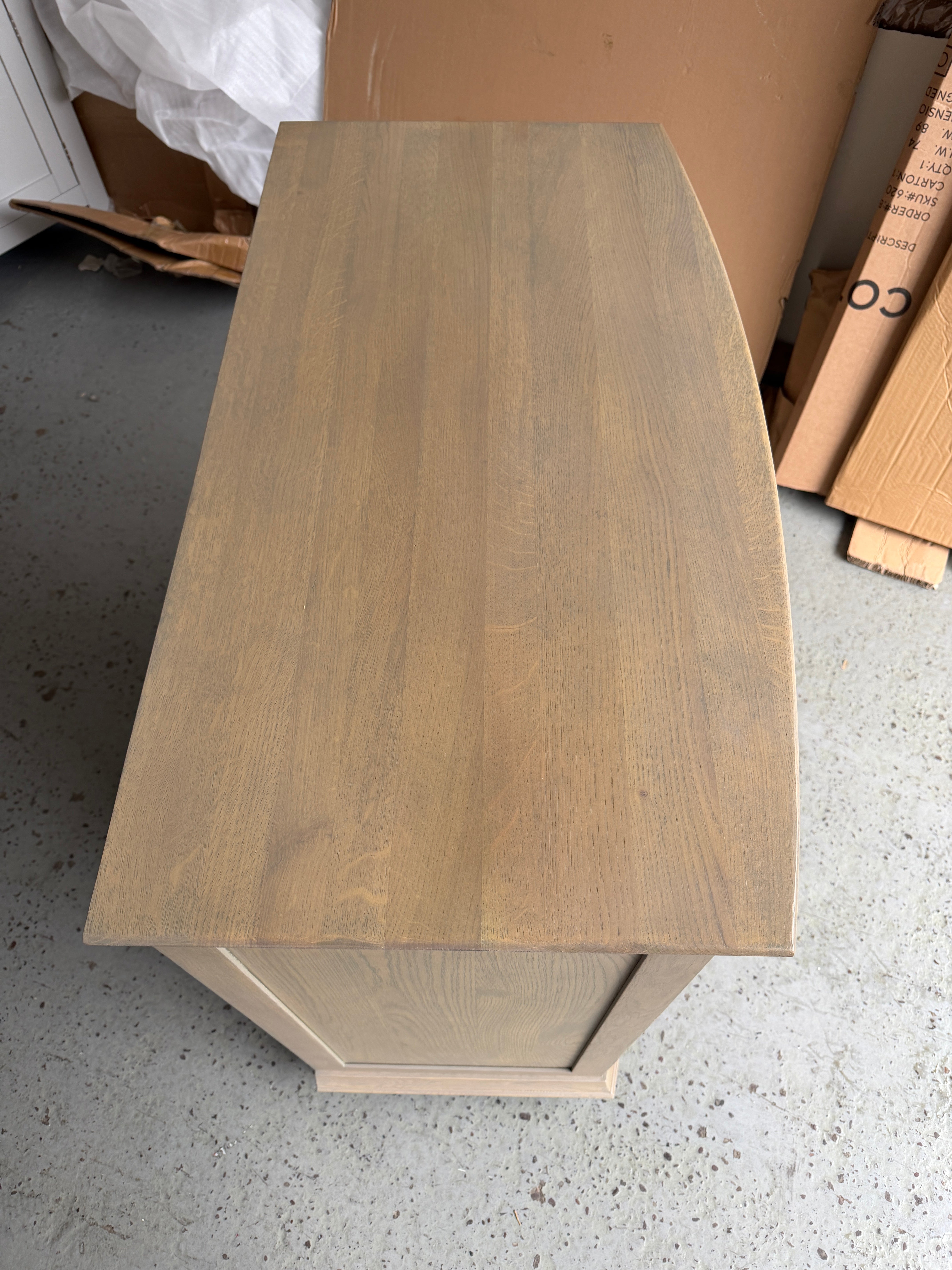 WINCHCOMBE SMOKED OAK
5 Drawer Chest Quality Furniture Clearance Ltd