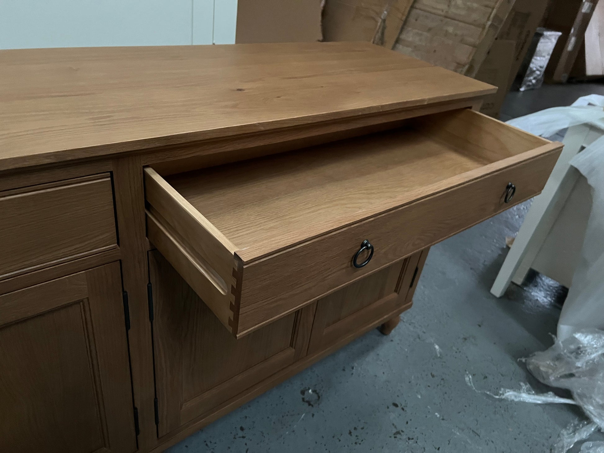 Elkstone Mellow Oak Extra Large Sideboard Quality Furniture Clearance Ltd