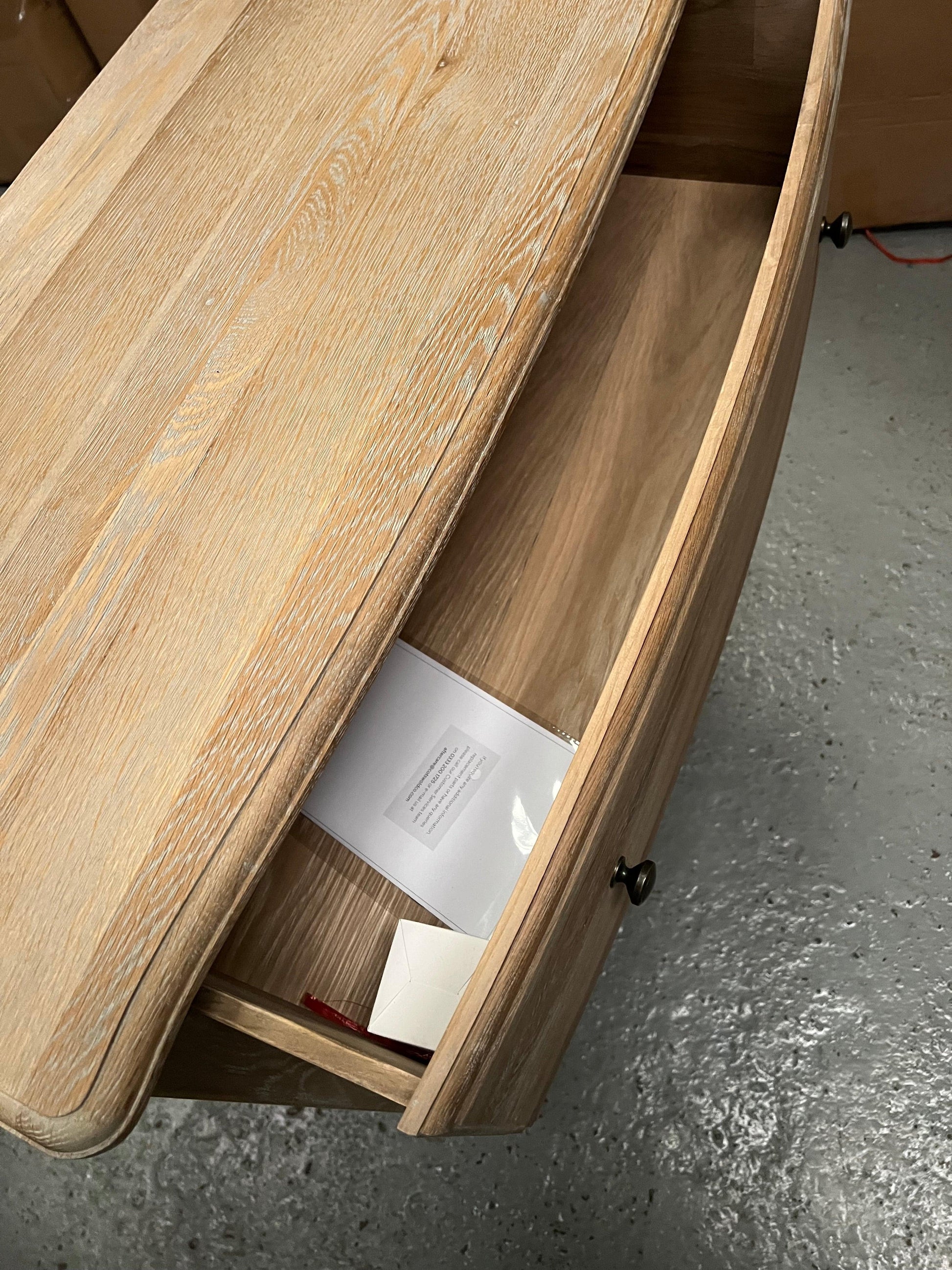 CAMILLE LIMEWASH OAK
3 Drawer Chest Quality Furniture Clearance Ltd