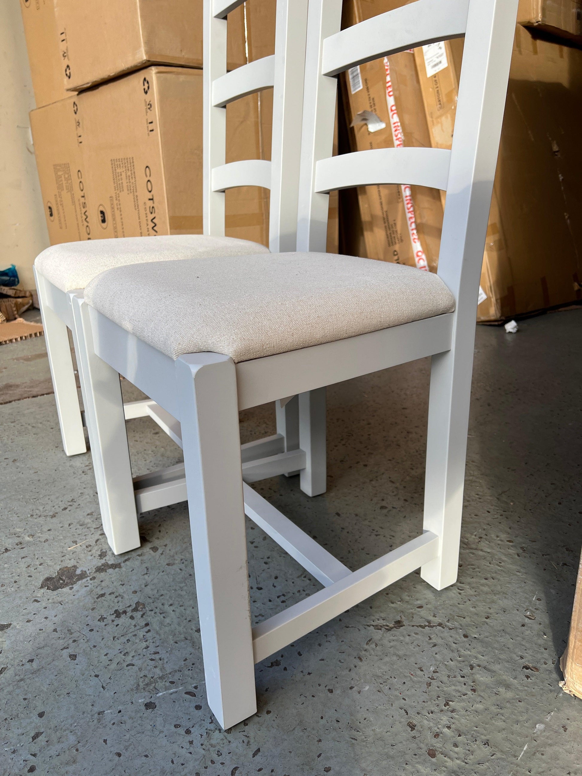 4 x CHESTER DOVE GREY
Ladderback Dining Chairs Quality Furniture Clearance Ltd