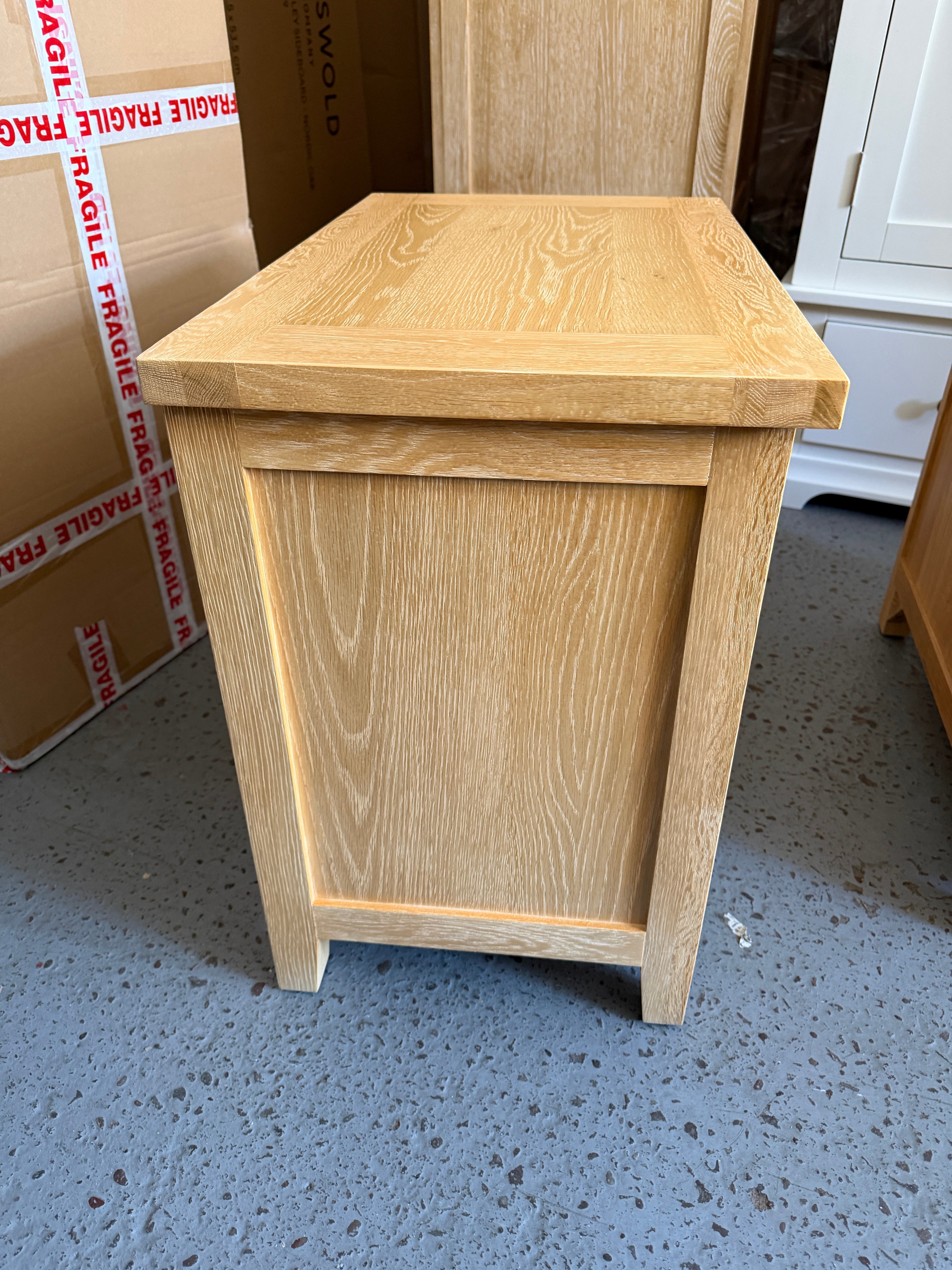 Set Of Two - INGLESHAM WHITEWASH OAK
Jumbo Bedside Table Quality Furniture Clearance Ltd