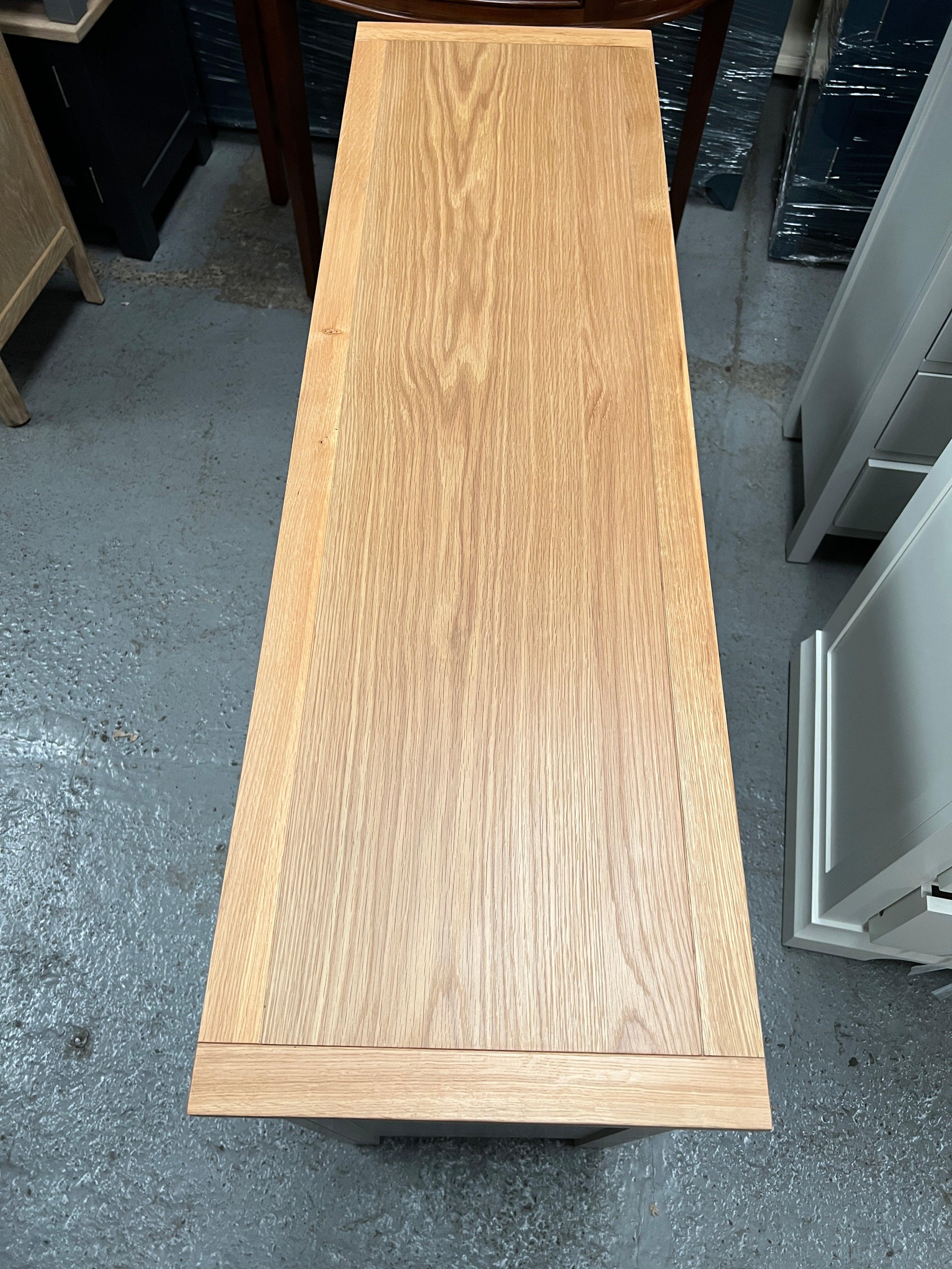 SIMPLY COTSWOLD PEBBLE GREY
6 Drawer Chest Quality Furniture Clearance Ltd