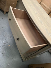 Load image into Gallery viewer, Winchcome Smoked Oak Low and Wide 6 Drawer Chest Quality Furniture Clearance Ltd
