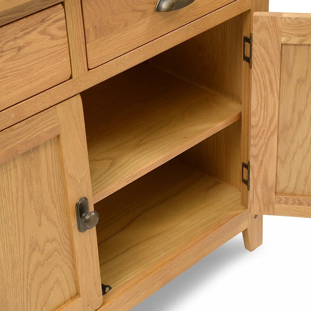 OAKLAND RUSTIC OAK
Small Sideboard Quality Furniture Clearance Ltd
