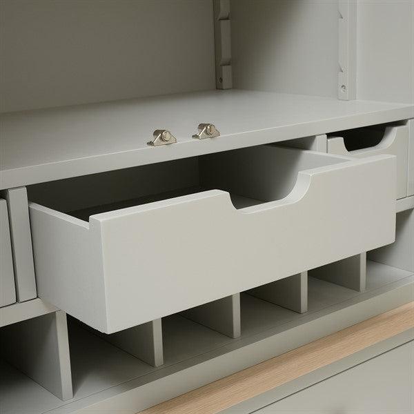 CHESTER DOVE GREY
Triple Larder Quality Furniture Clearance Ltd