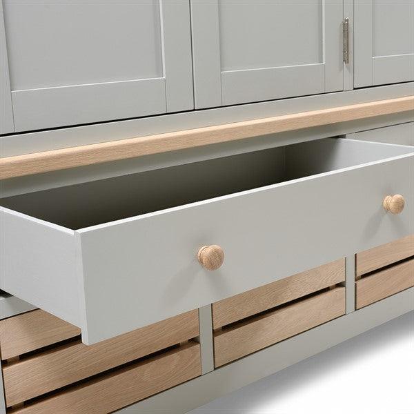 CHESTER DOVE GREY
Triple Larder Quality Furniture Clearance Ltd