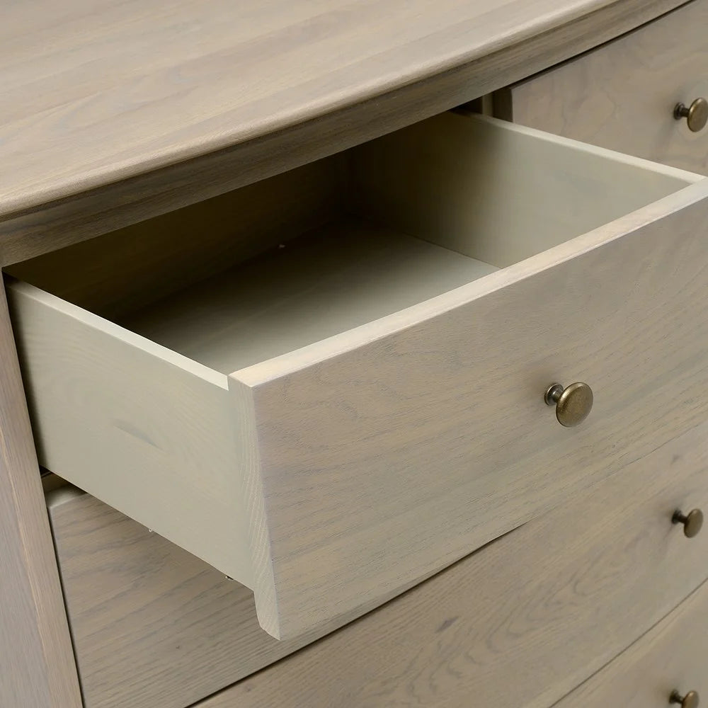 WINCHCOMBE SMOKED OAK
5 Drawer Chest Quality Furniture Clearance Ltd