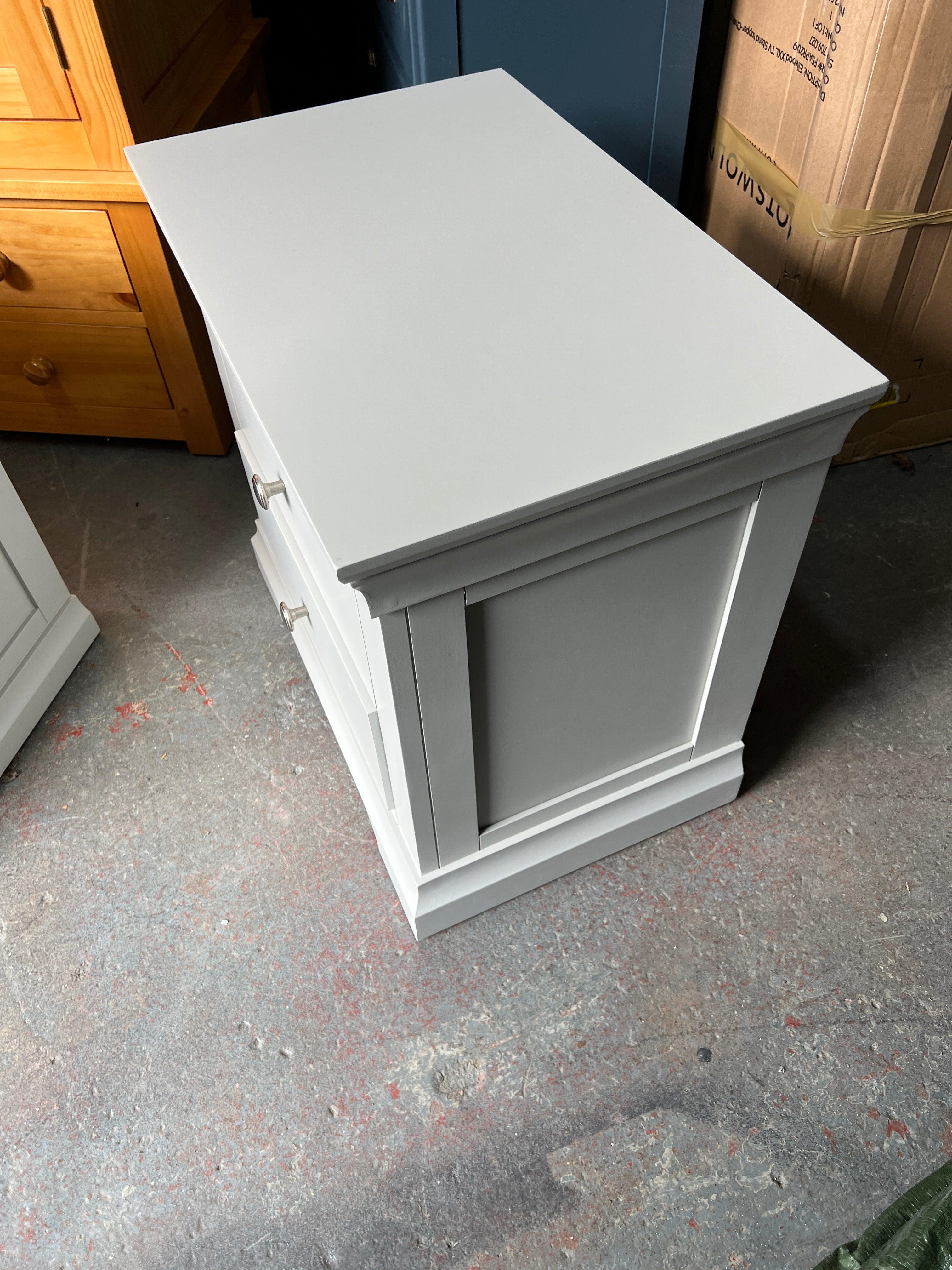 CHANTILLY PEBBLE GREY Set of 2 Jumbo Bedside Tables Quality Furniture Clearance Ltd