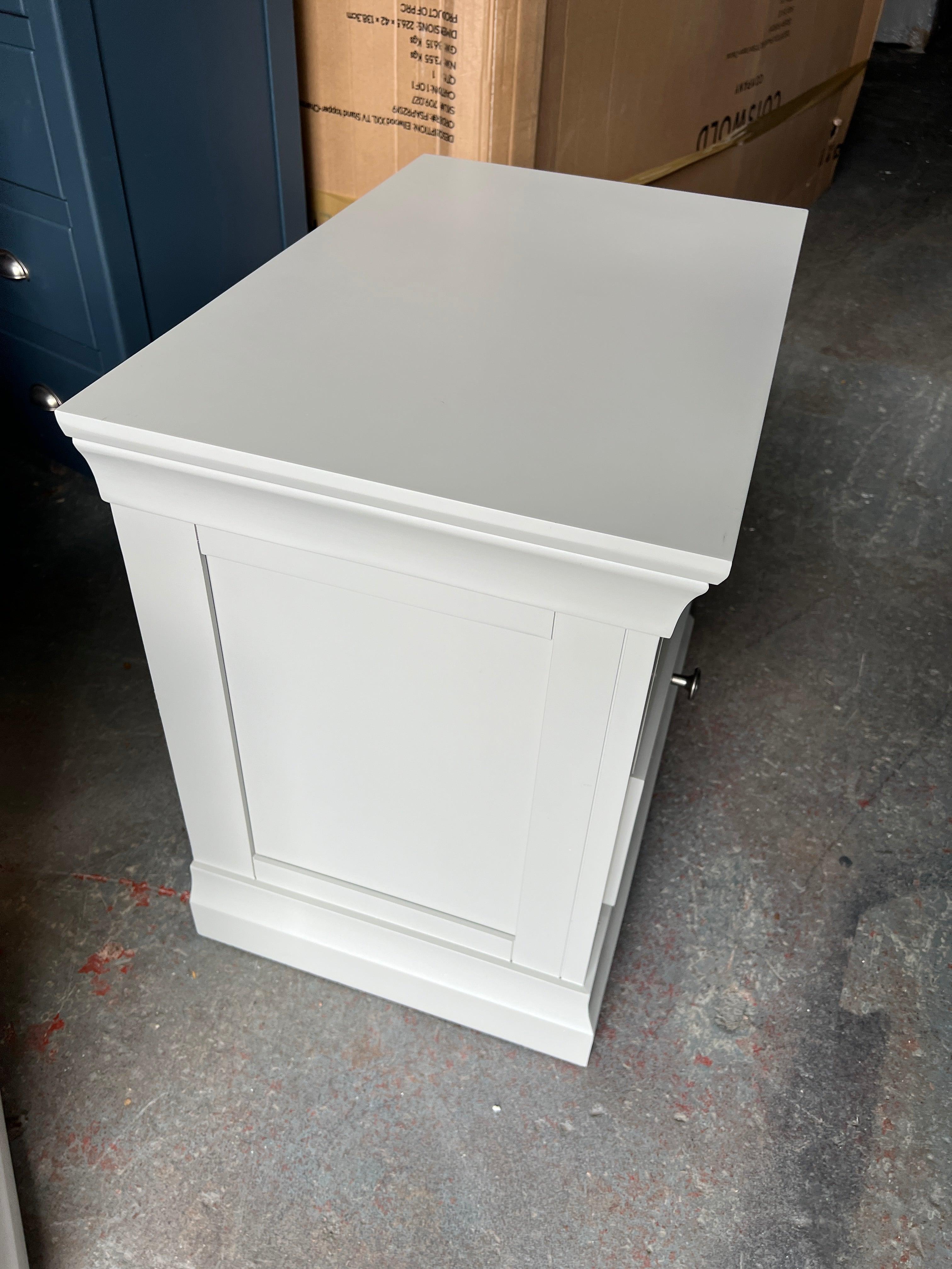 CHANTILLY PEBBLE GREY Set of 2 Jumbo Bedside Tables Quality Furniture Clearance Ltd