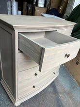 Load image into Gallery viewer, WINCHCOMBE SMOKED OAK 2+3 Chest of Drawers Quality Furniture Clearance Ltd
