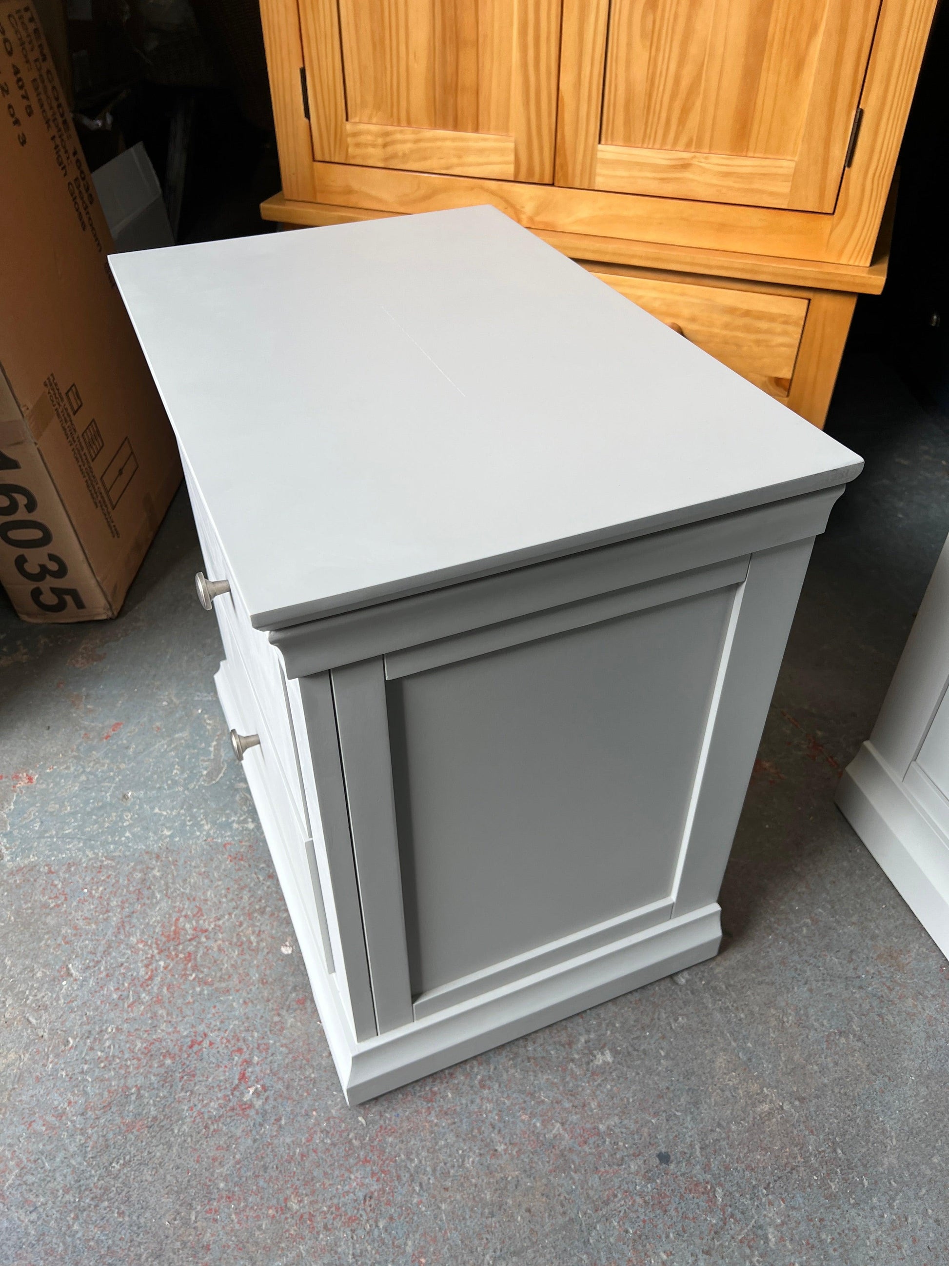 CHANTILLY PEBBLE GREY Set of 2 Jumbo Bedside Tables Quality Furniture Clearance Ltd