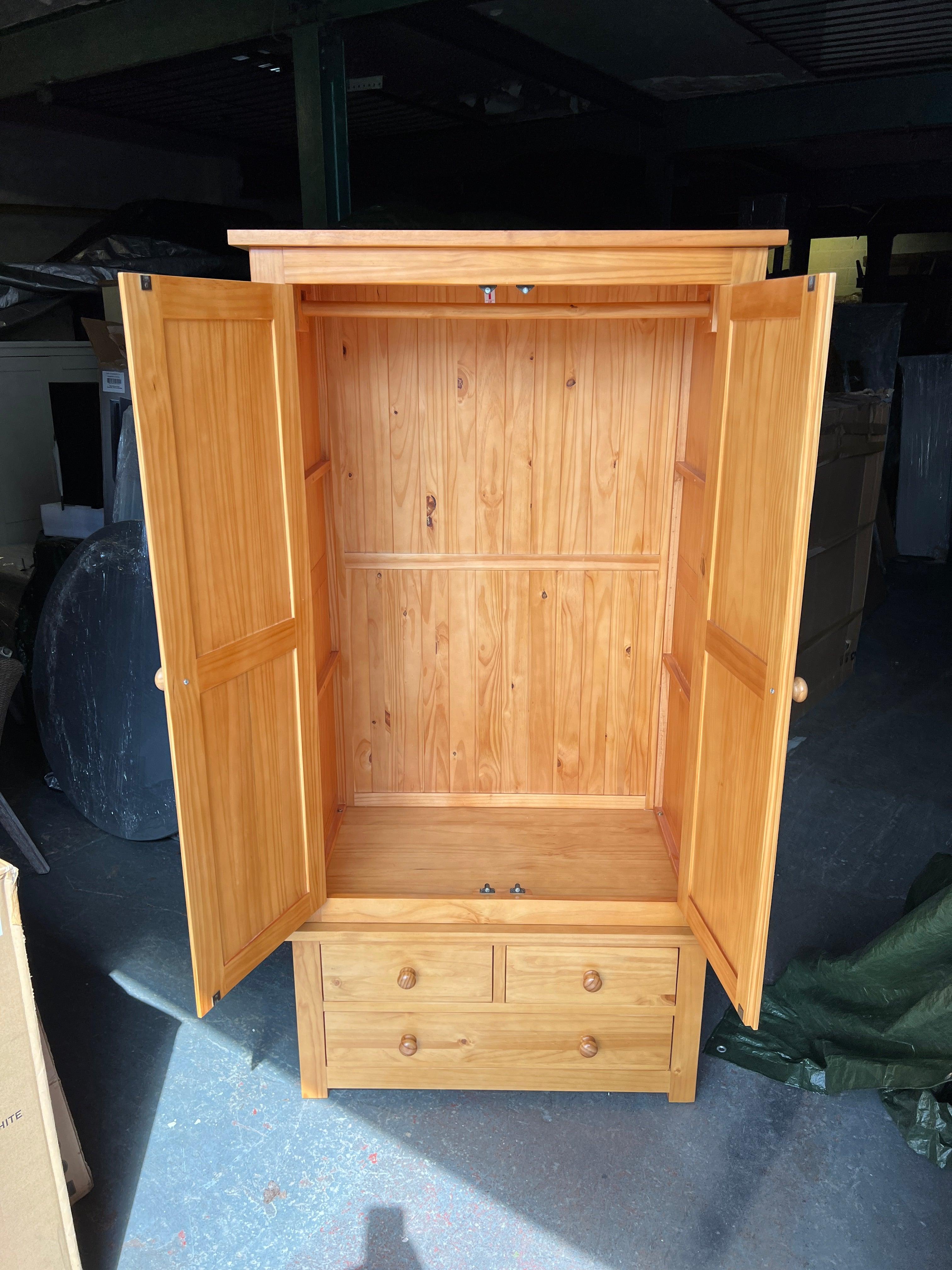 OAKLEY PINE Double Wardrobe Quality Furniture Clearance Ltd