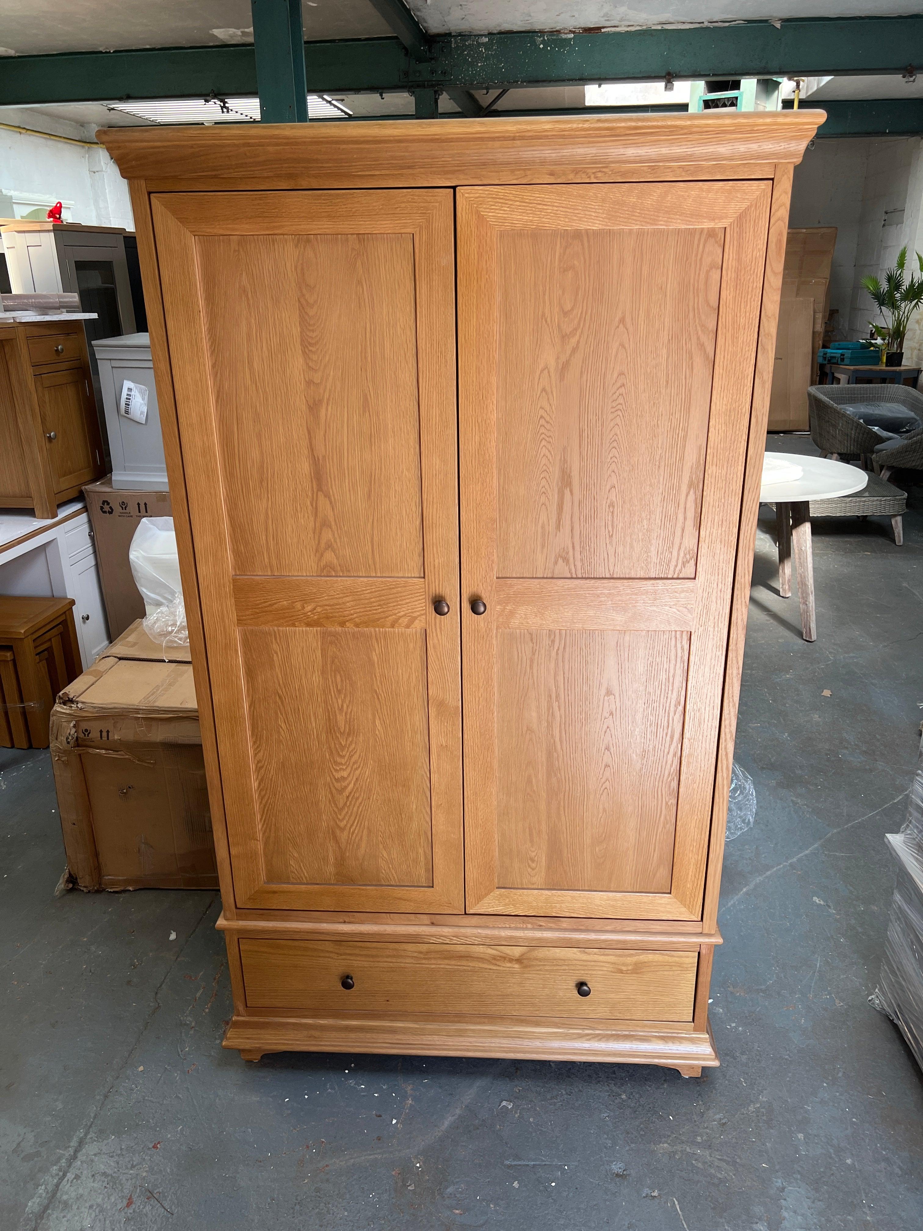 Winchcombe Oiled Oak Double Wardrobe Quality Furniture Clearance Ltd
