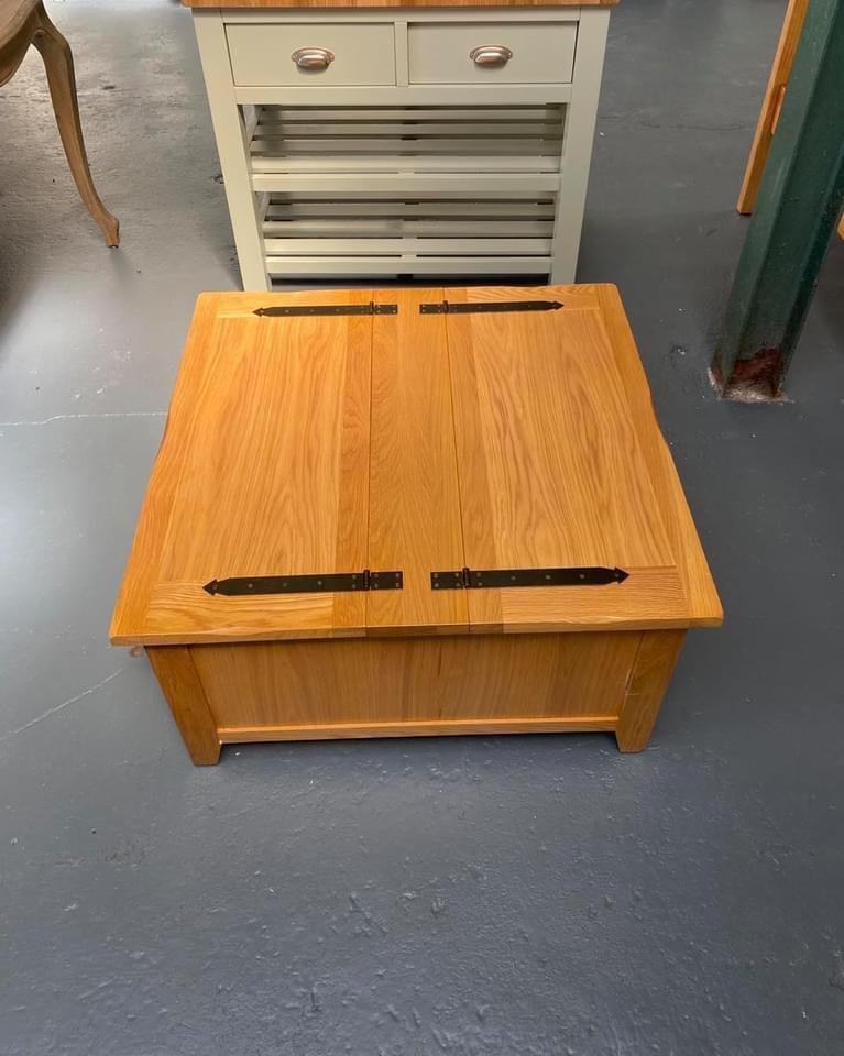 Oak Trunk Coffee Table - furniture delivered 