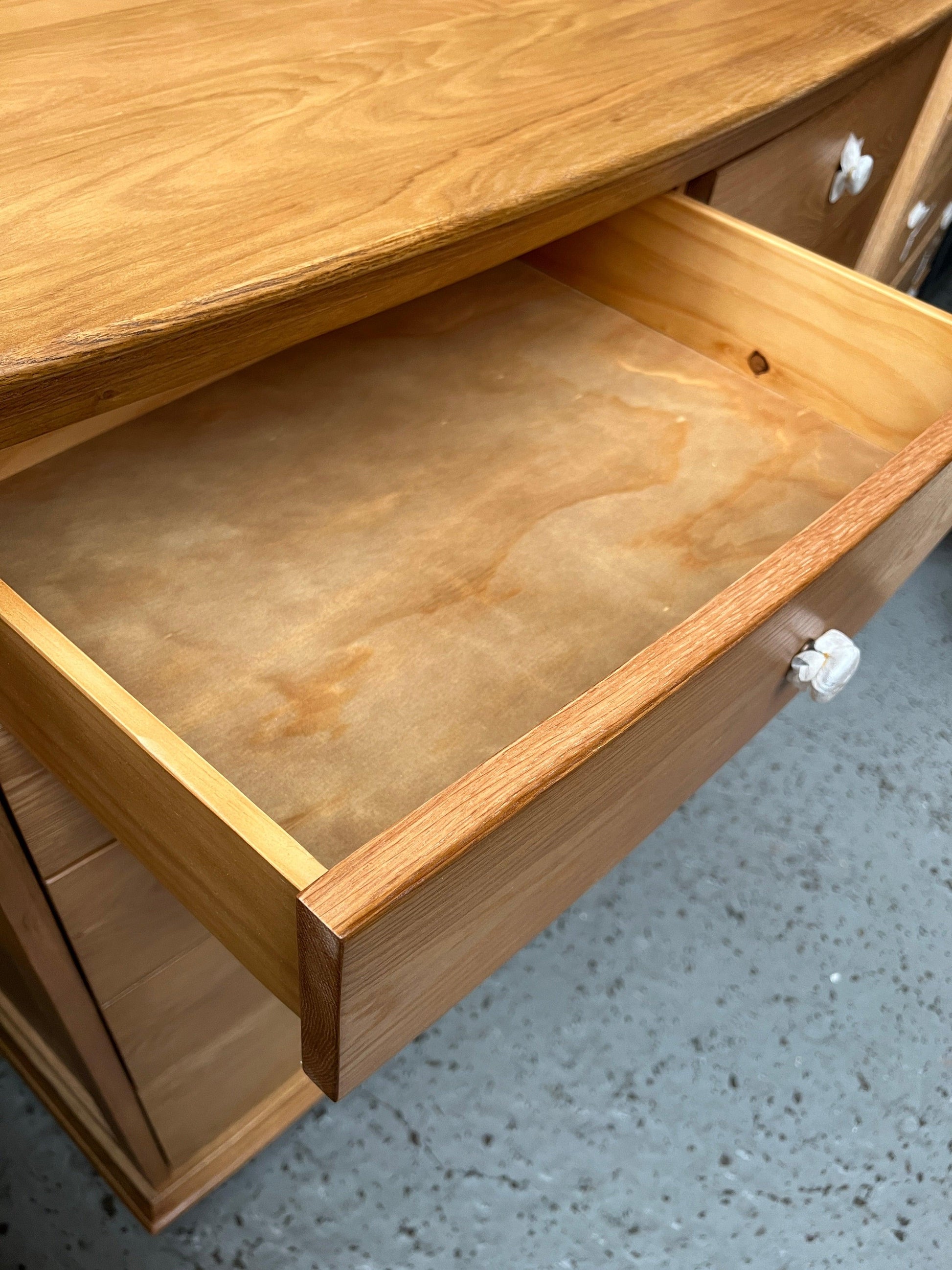 Winchcombe Oiled Oak 4 Over 3 Chest of Drawers Quality Furniture Clearance Ltd