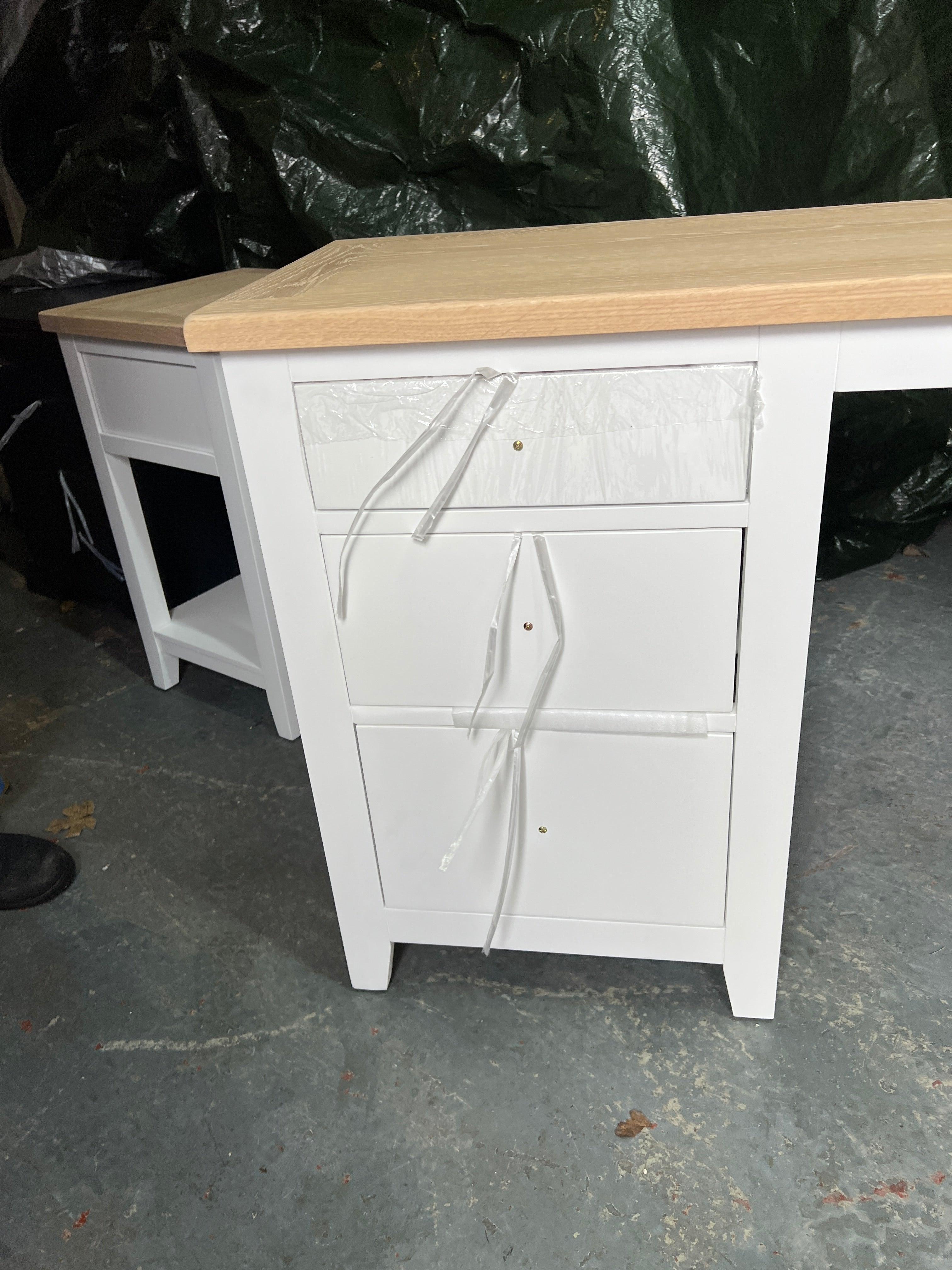 CHESTER PURE WHITE Dressing Table Quality Furniture Clearance Ltd