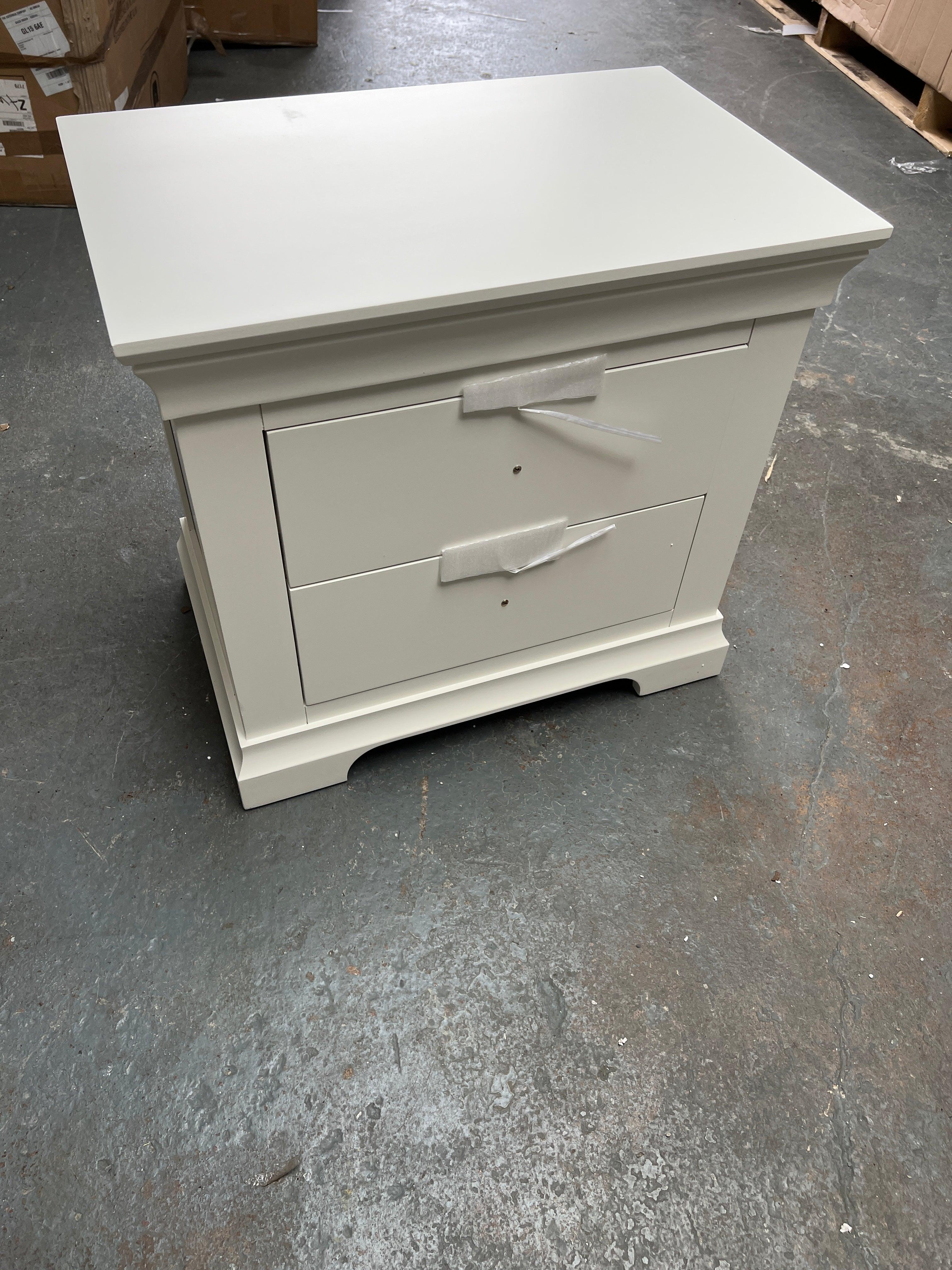 set of 2 Chantilly Warm White Large 2 Drawer Bedside Quality Furniture Clearance Ltd
