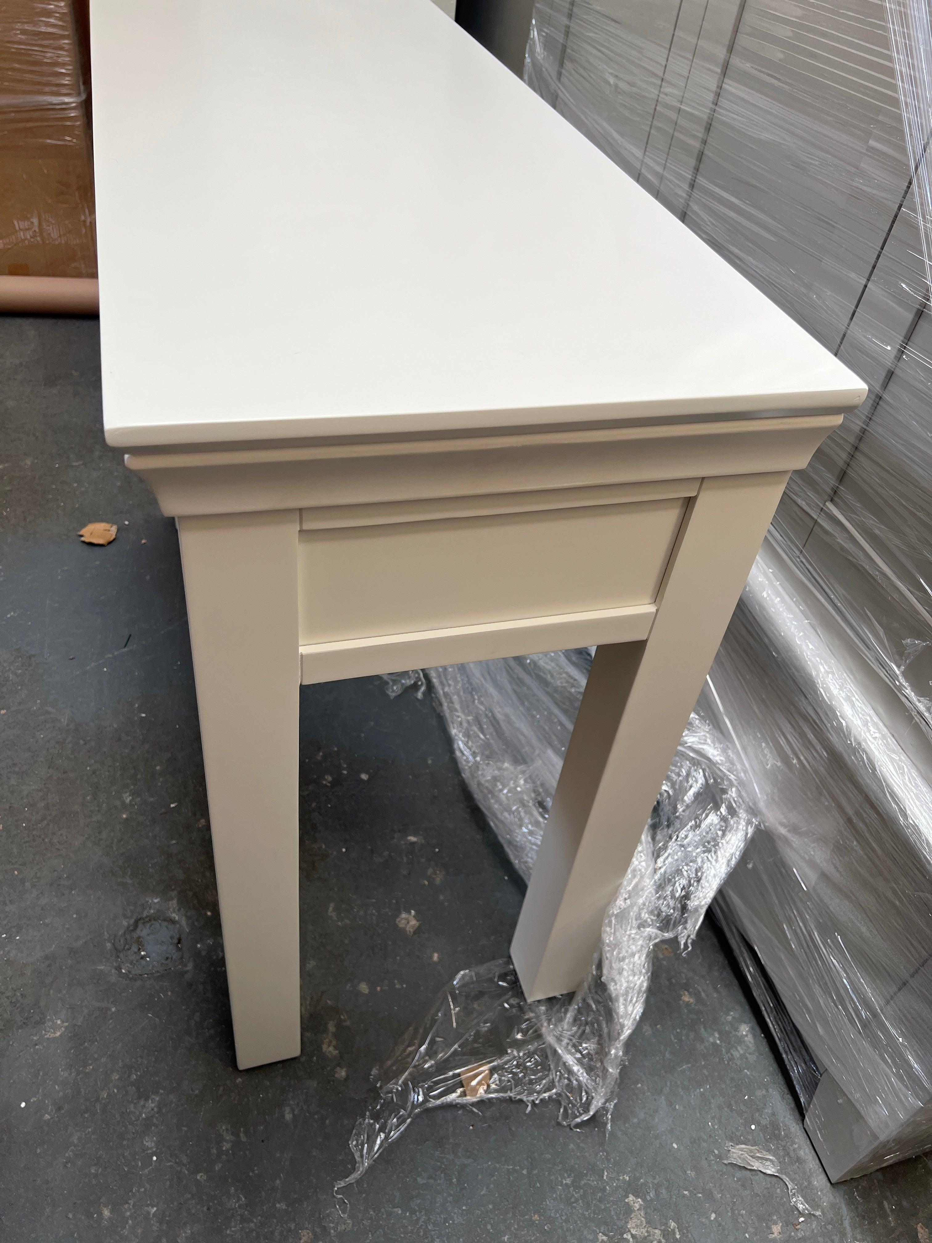 Chantilly Warm White Console Desk Quality Furniture Clearance Ltd