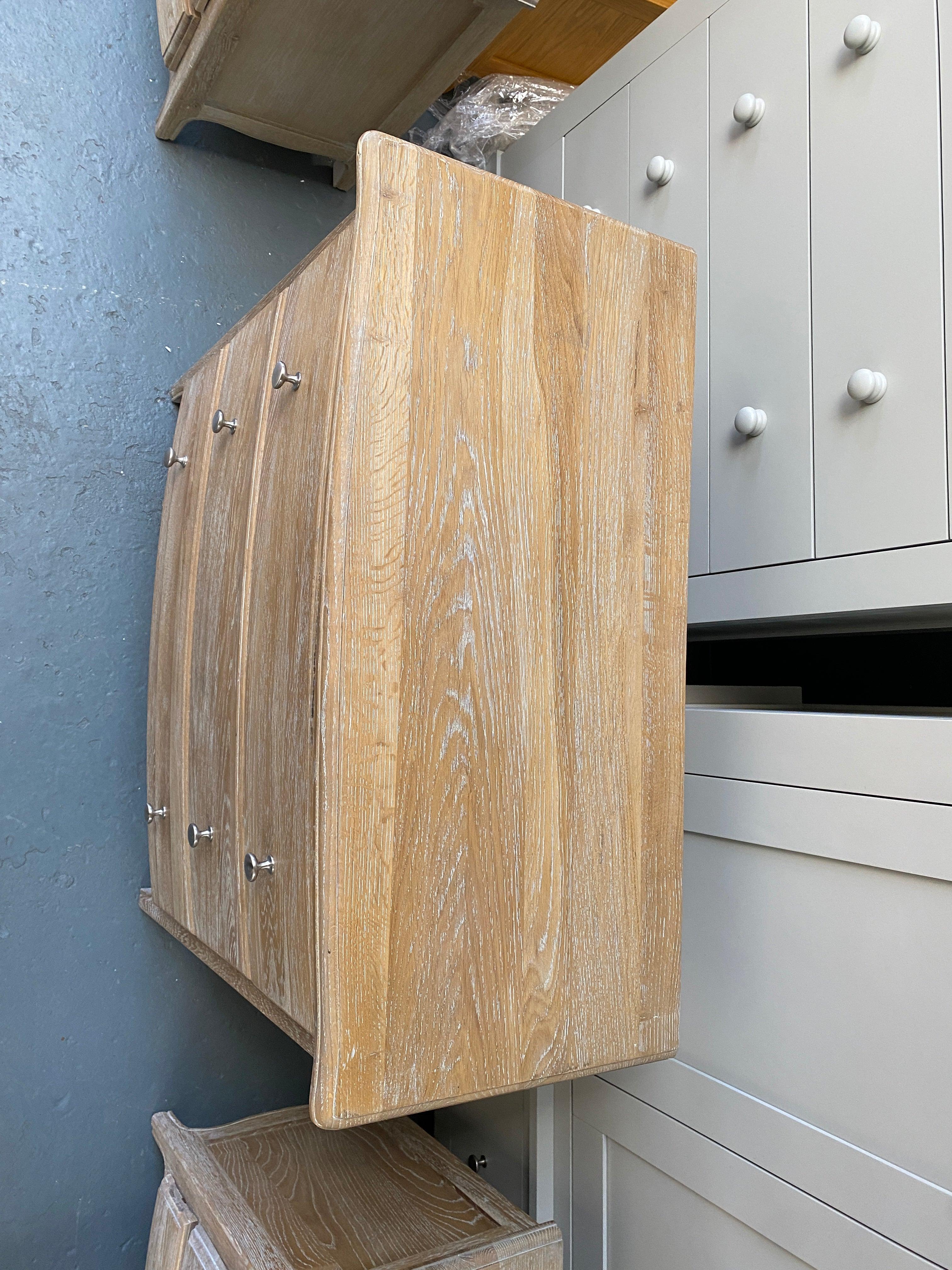 Limewash Oak 3 Drawer Chest. - furniture delivered 