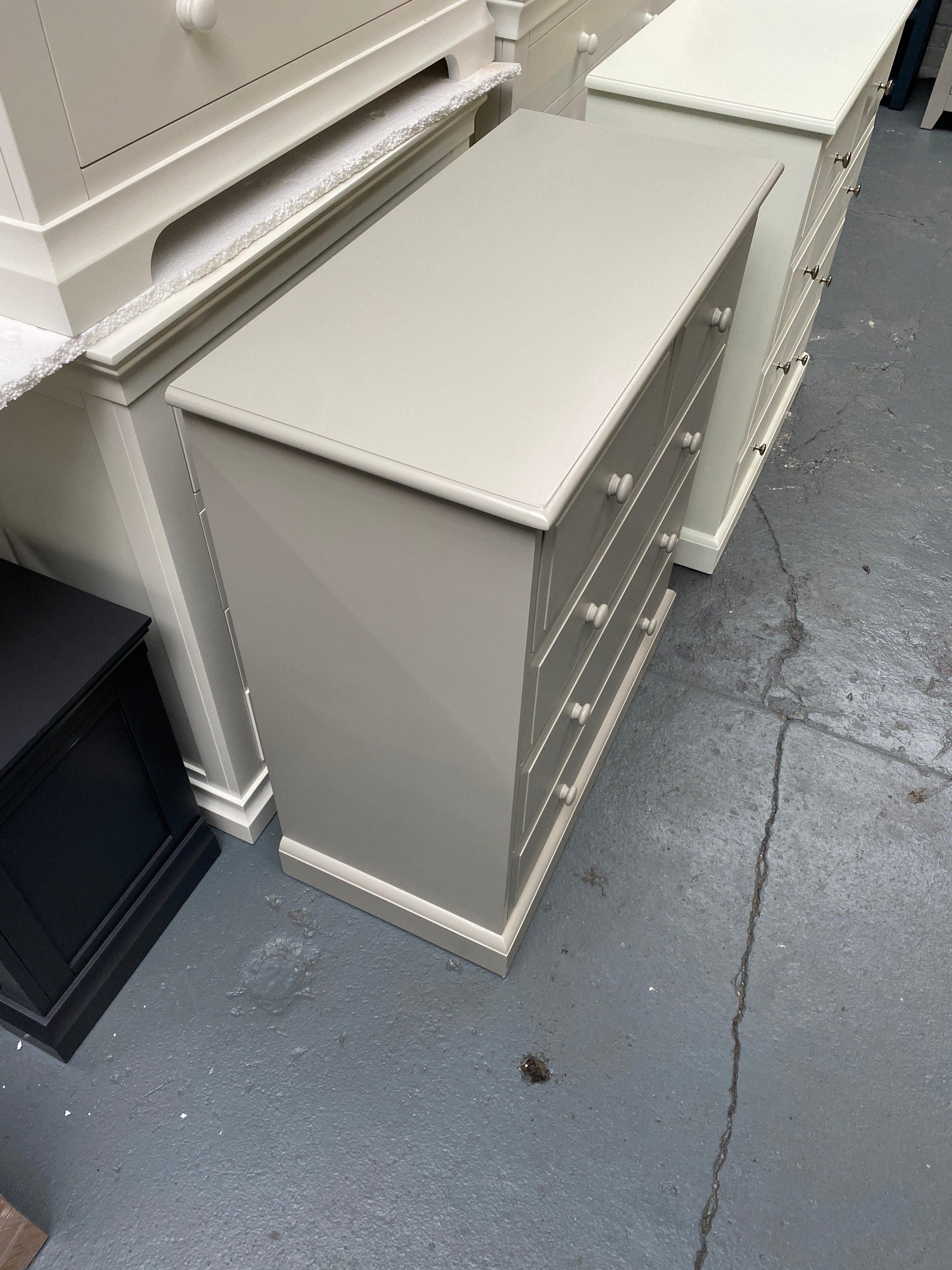 Pensham Dove Grey 2+3 Chest of Drawers furniture delivered 